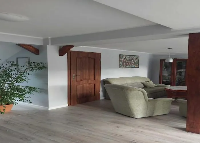 In Near Monte Cassino Street Apartment